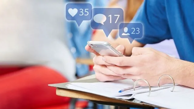 SNS 広報　成功事例